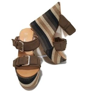 3/10 De Blossom Collection Wedge Platform Sandal 8